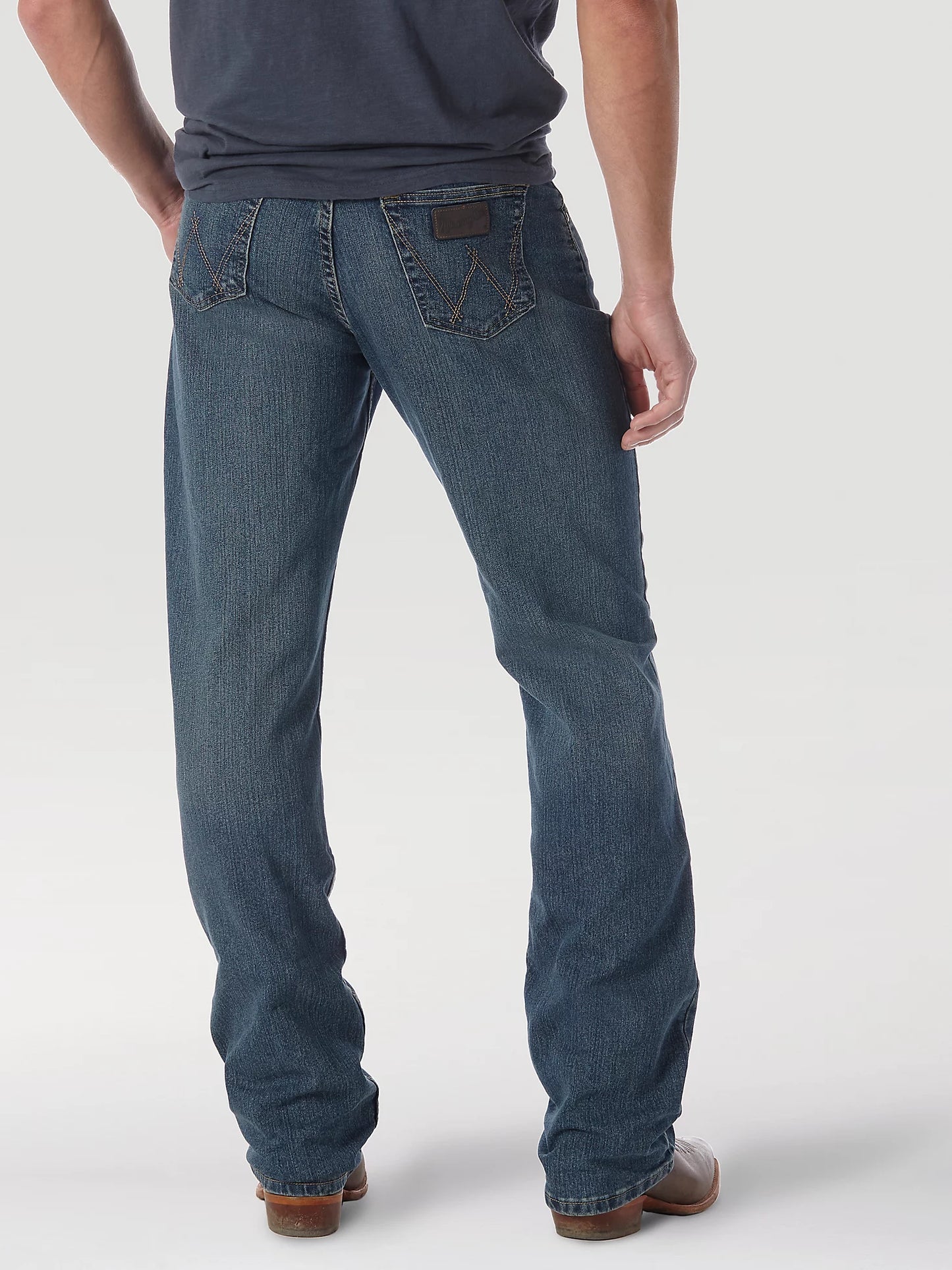 Mens Wrangler 20x Advanced Comfort 01 Competition Relaxed Jean Barrel