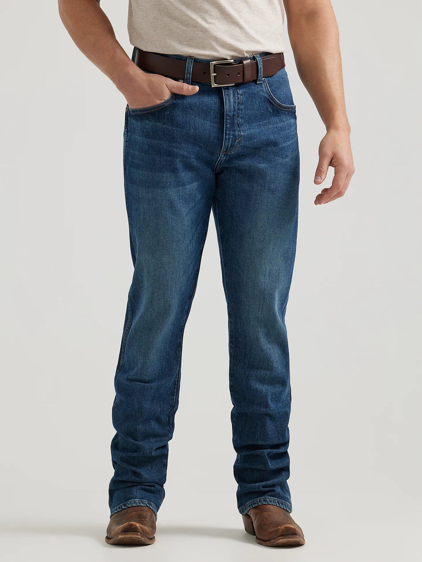 Mens Wrangler Retro Slim Bootcut Jean