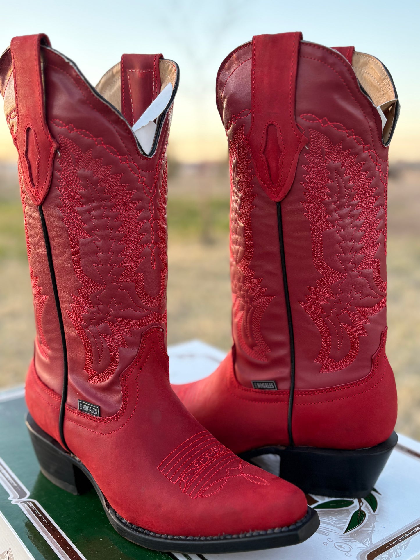 Women's Red Leather Boot (J toe)
