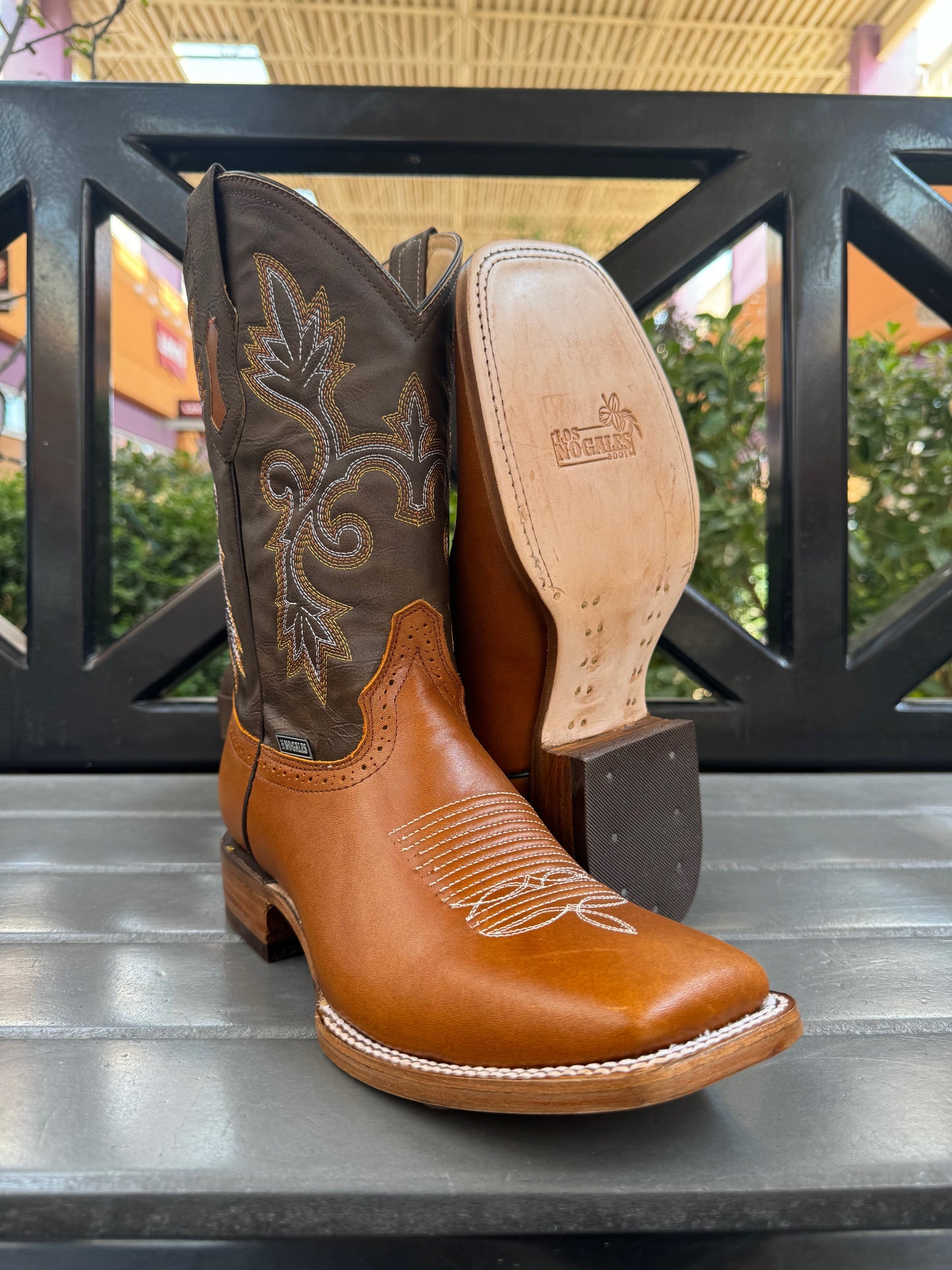 Tobacco Brown Boot