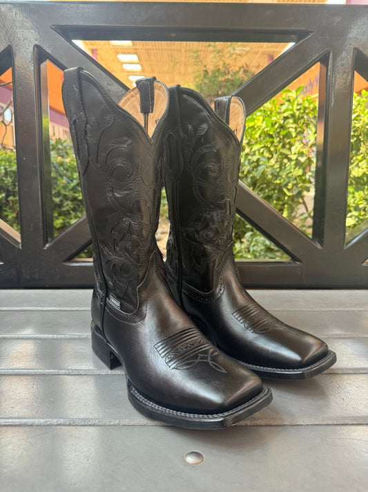 Women's Black Leather Boot (square toe)