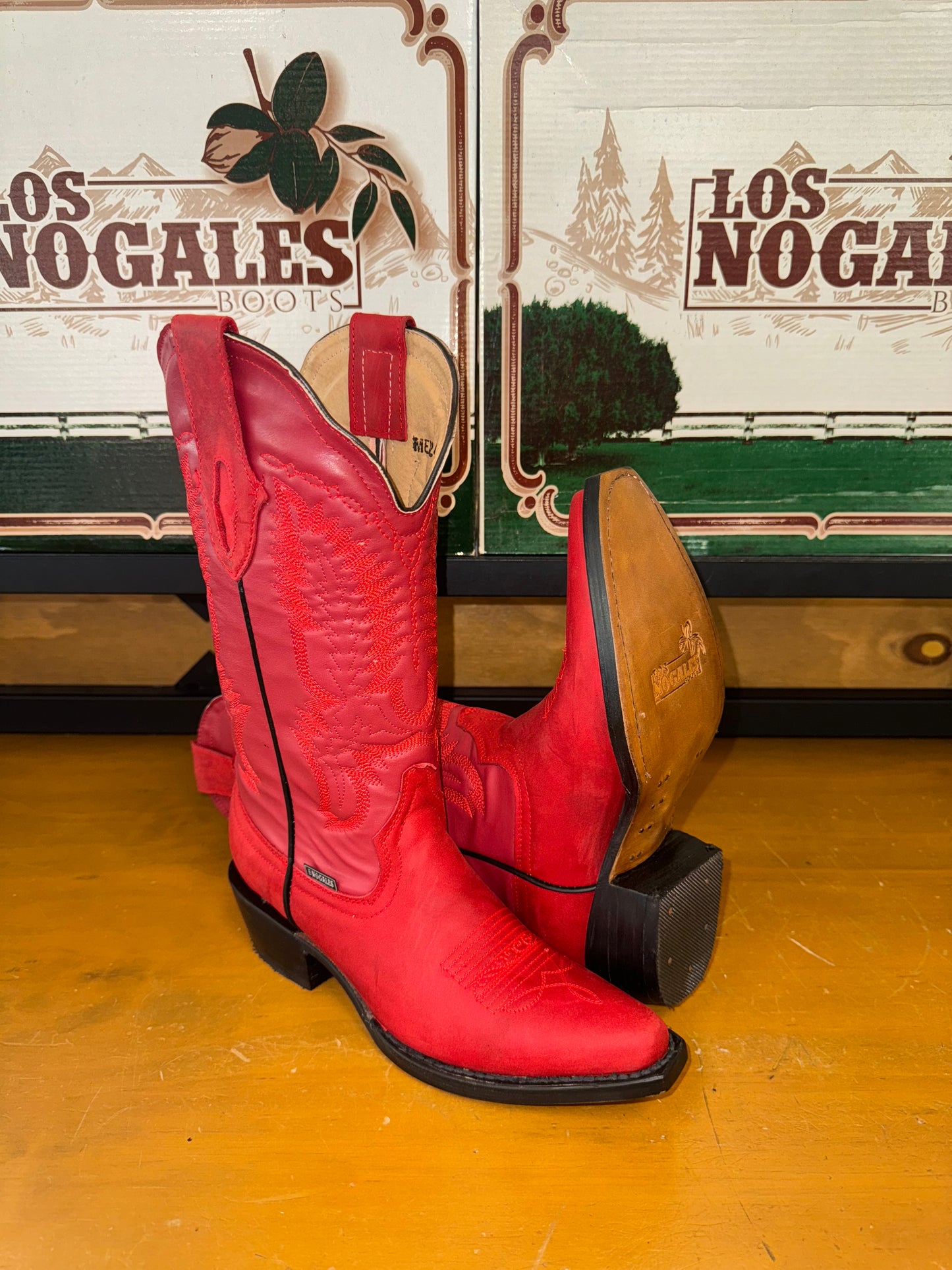 Women's Red Leather Boot (J toe)