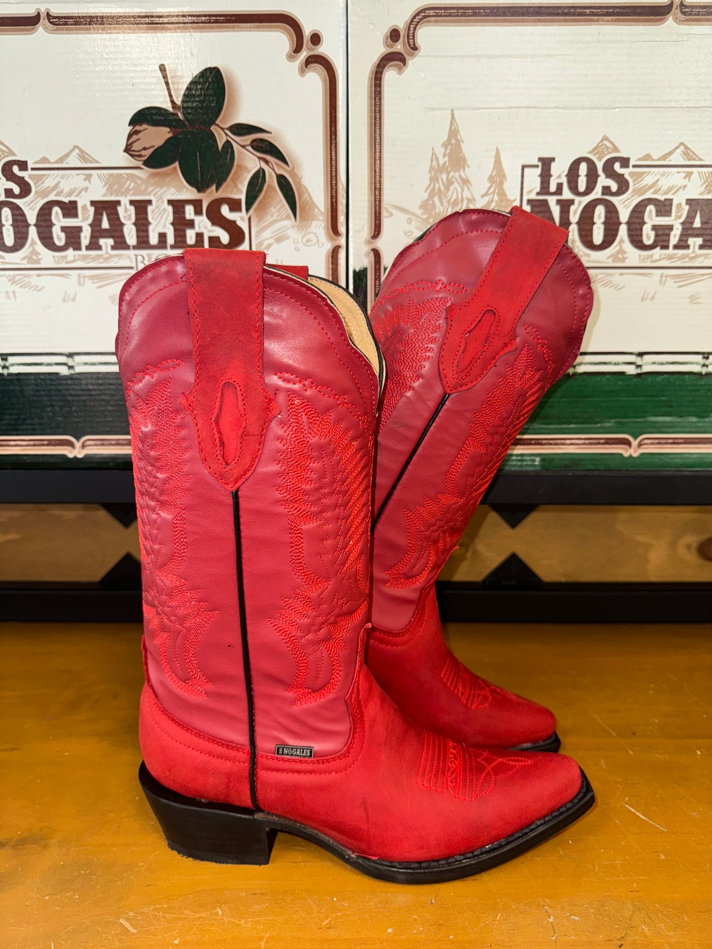 Women's Red Leather Boot (J toe)